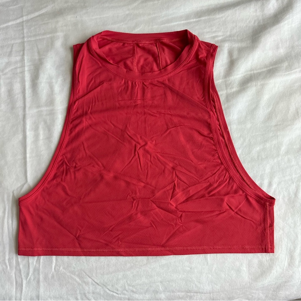 Lululemon Cropped Muscle Tank size 4